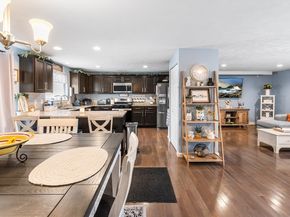 35 Boutelle St B, Leominster MA 01453