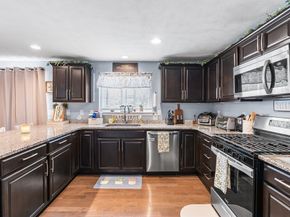 35 Boutelle St B, Leominster MA 01453