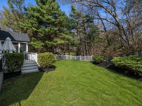 6 Sandy Hill Rd, Wayland MA 01778