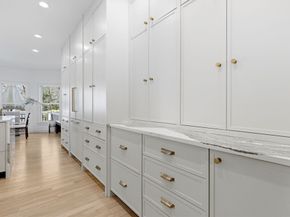 6 Sandy Hill Rd, Wayland MA 01778
