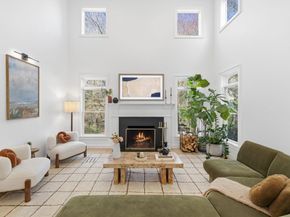 6 Sandy Hill Rd, Wayland MA 01778