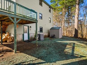 83 Cinnamon Circle, Tewksbury MA 01876