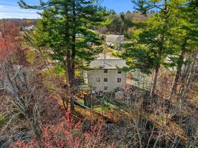 83 Cinnamon Circle, Tewksbury MA 01876