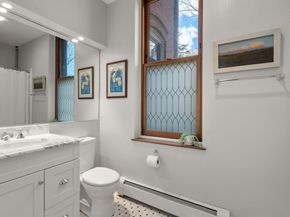 101 Summit Ave D, Brookline MA 02446