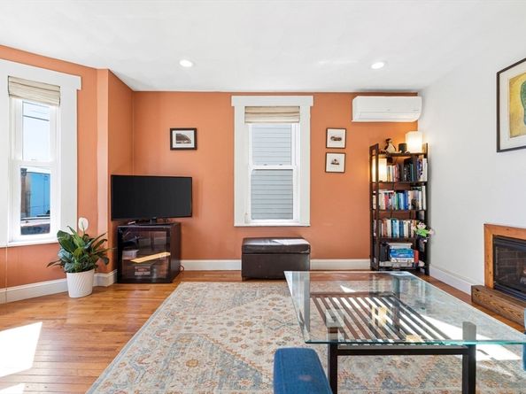 39 Alston Street, Somerville MA 02143