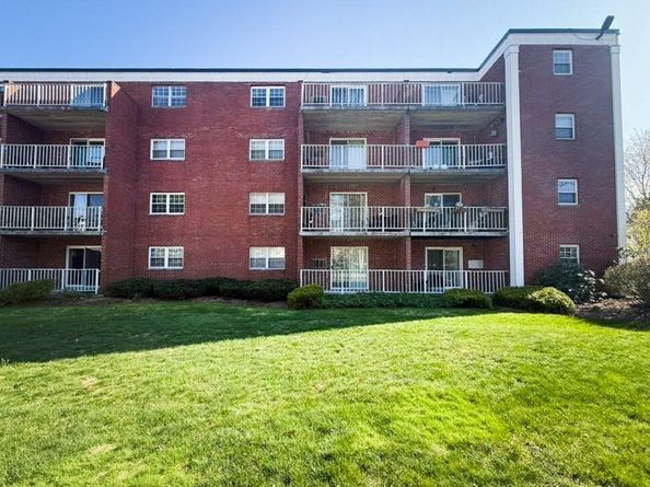 50 Webster St 104, Weymouth MA 02190