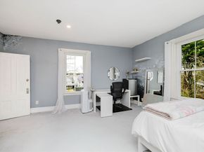 279 Main St, Bridgewater MA 02324