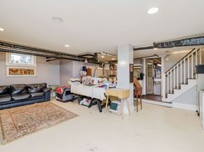 279 Main St, Bridgewater MA 02324