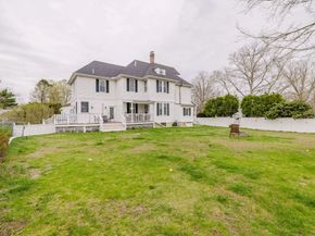 279 Main St, Bridgewater MA 02324
