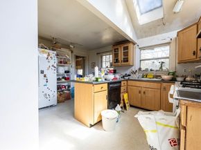 5 Ridgefield, Wayland MA 01778