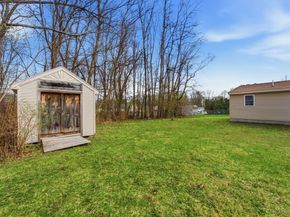 137 Bryn Mawr Ave, Auburn MA 01501