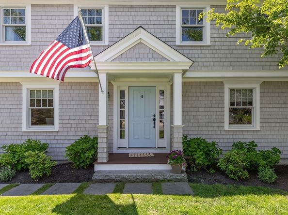 65 Bel Air Road, Hingham MA 02043