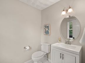 16 Kings Row, North Reading MA 01864