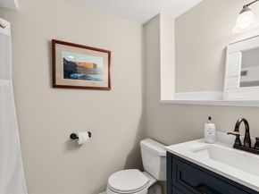 16 Kings Row, North Reading MA 01864