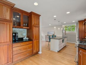 16 Kings Row, North Reading MA 01864