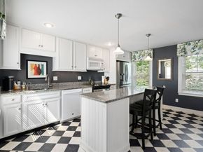 4 Olive Street, Newburyport MA 01950