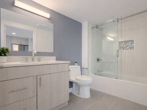 98 Prescott St 3a, Boston MA 02128