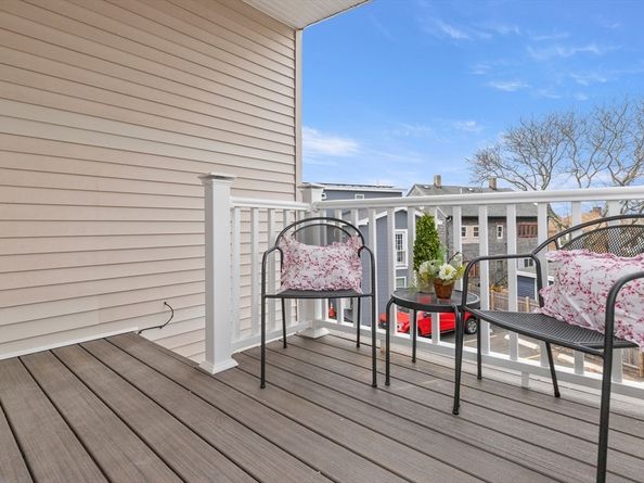 141 Prospect St, Gloucester MA 01930