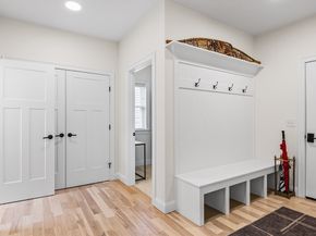 396 Elmwood Ave, Holden MA 01522
