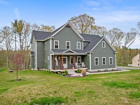396 Elmwood Ave, Holden MA 01522