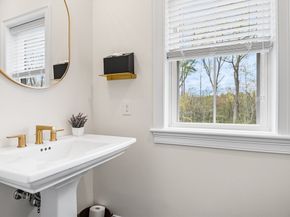396 Elmwood Ave, Holden MA 01522