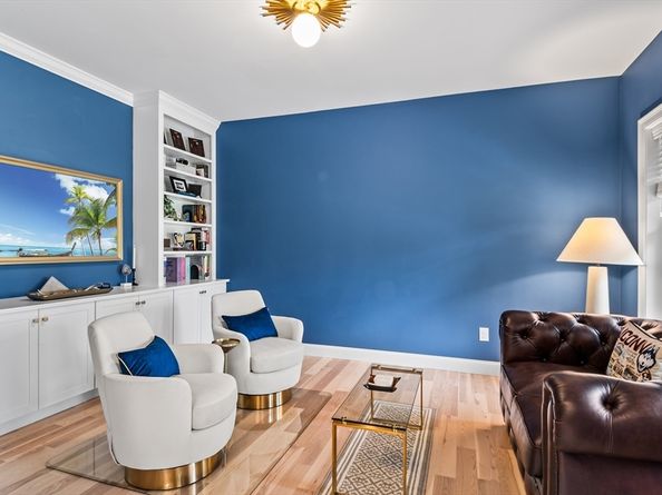 396 Elmwood Ave, Holden MA 01522