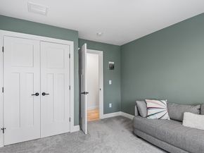 396 Elmwood Ave, Holden MA 01522