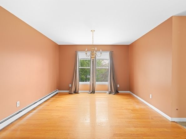 19 Pinehurst Ave, Saugus MA 01906