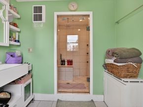8 Essex St, Swampscott MA 01907