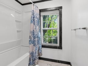 15 Redman Pl, Fitchburg MA 01420