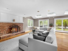 9 Catie Dr, Westborough MA 01581