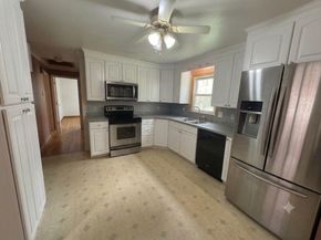 376 East St, Bridgewater MA 02324