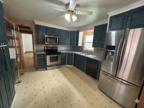 376 East St, Bridgewater MA 02324
