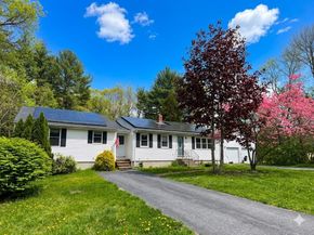 376 East St, Bridgewater MA 02324