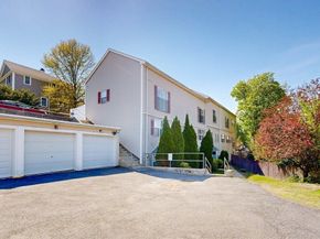 110 Coolidge Hill Rd 4, Watertown MA 02472