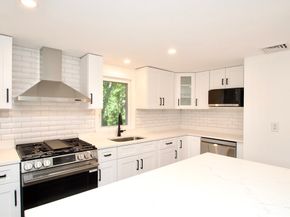 7 Barbara Rd, Kingston MA 02364