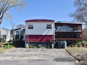16 Francis St, Wareham MA 02538