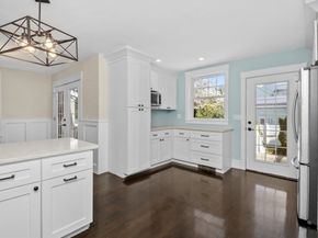 15 Wave Way Ave, Winthrop MA 02152