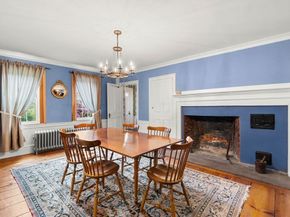 11 Union Pl, Newburyport MA 01950