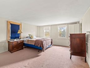 11 Union Pl, Newburyport MA 01950