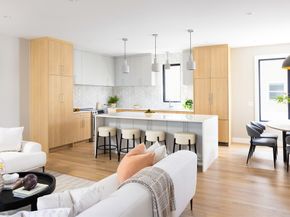 356 Linwood Ave 356, Newton MA 02460