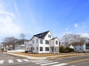 267 River Street 267, Newton MA 02465