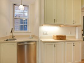 983 Memorial Drive 502, Cambridge MA 02138