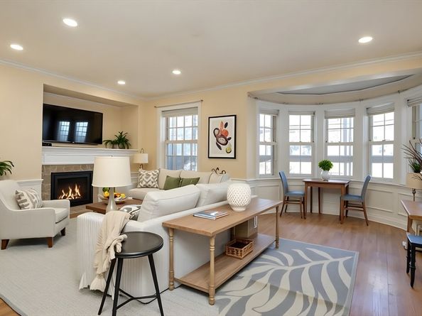983 Memorial Drive 502, Cambridge MA 02138