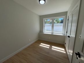 272 S Main St, Hopedale MA 01747