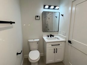 272 S Main St, Hopedale MA 01747