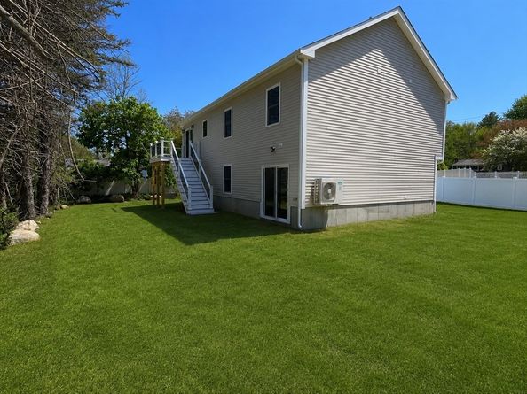 272 S Main St, Hopedale MA 01747