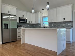 272 S Main St, Hopedale MA 01747