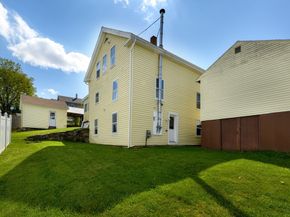30 Prospect St, Spencer MA 01562