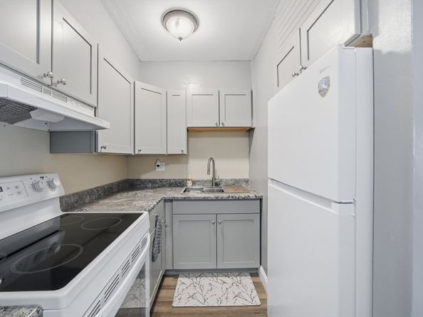 16 Arizona Ter 2, Arlington MA 02474